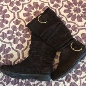 Brown Mid Suede Boot